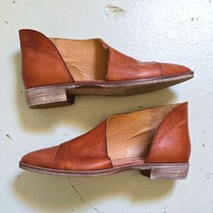 Tan Leather Free People Flat Booties Shoes Size 37 Women's NWOT